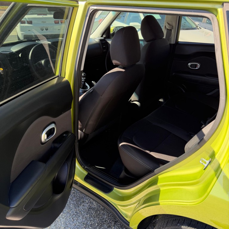 2016 Kia Soul Image 8
