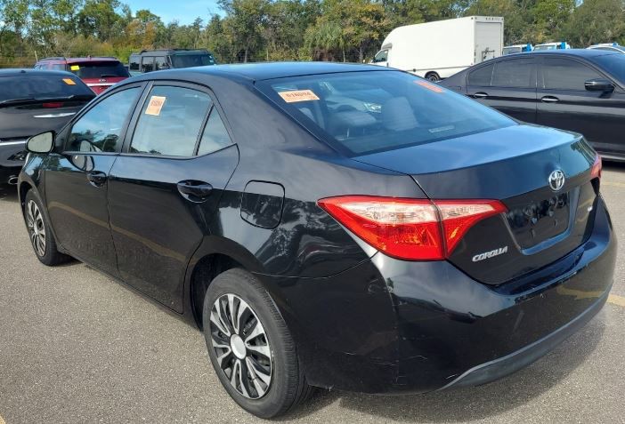 2019 Toyota Corolla Image 2