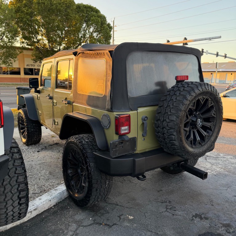 2013 Jeep Wrangler Unlimited Image 5