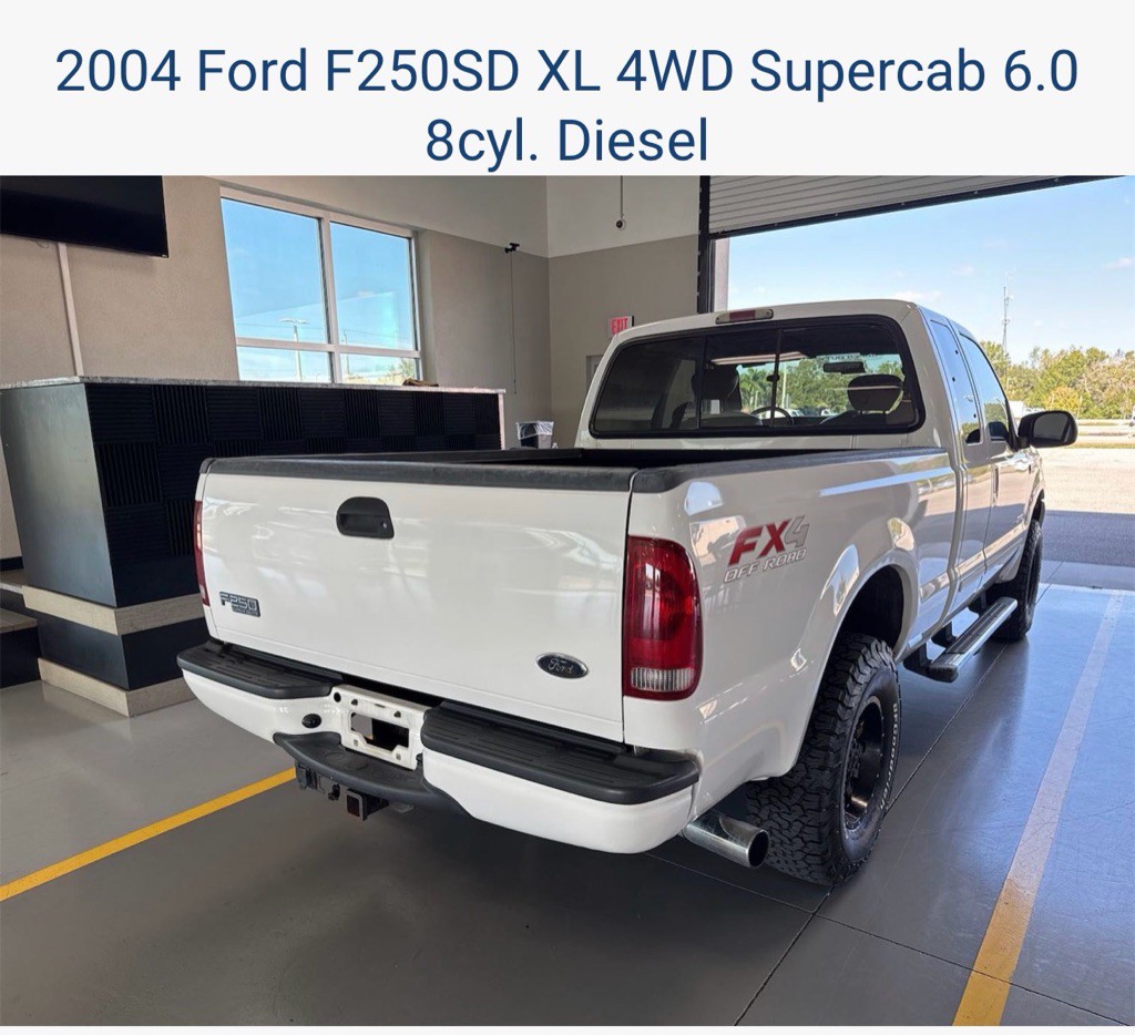 2004 Ford F-250 Image 2