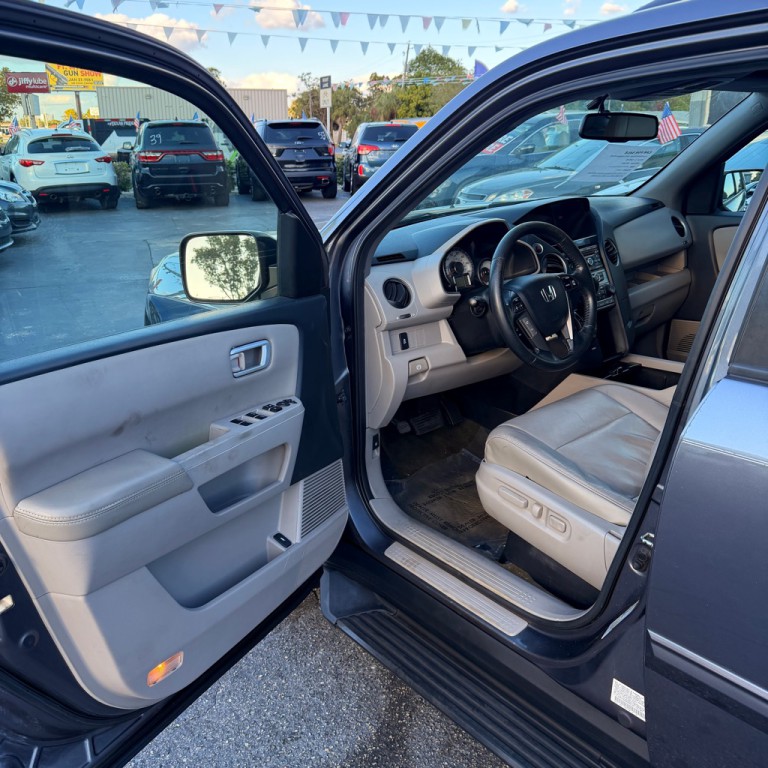 2015 Honda Pilot Image 6