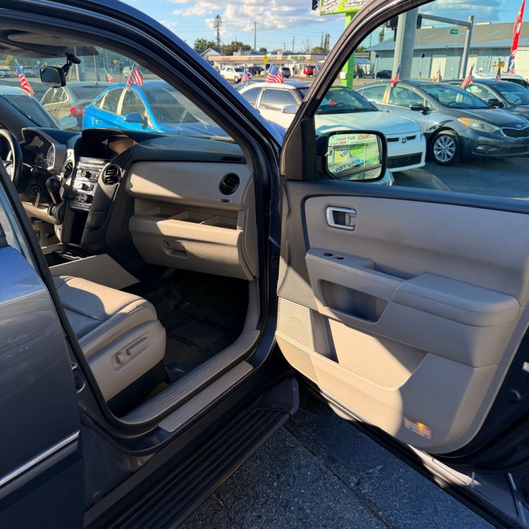 2015 Honda Pilot Image 8