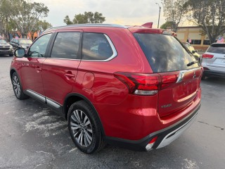 Image for 2019 Mitsubishi Outlander SE ID: 7189836