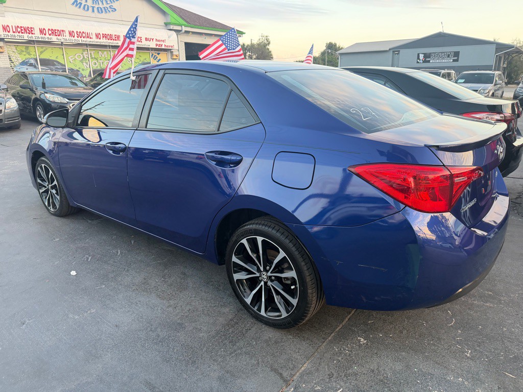 2017 Toyota Corolla Image 2