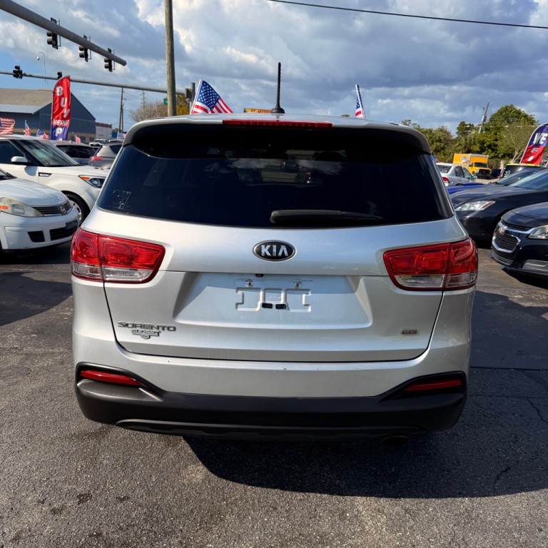 2018 Kia Sorento Image 5