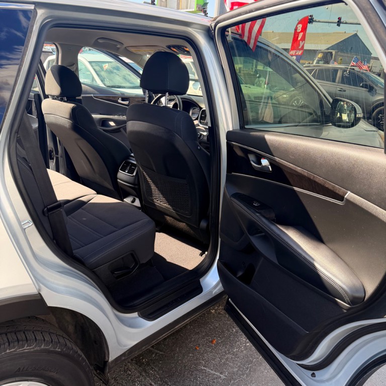 2018 Kia Sorento Image 11