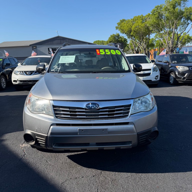 2010 Subaru Forester Image 2