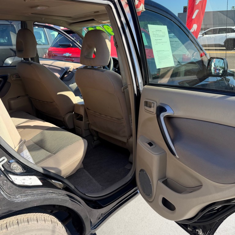 2001 Toyota Rav4 Image 12