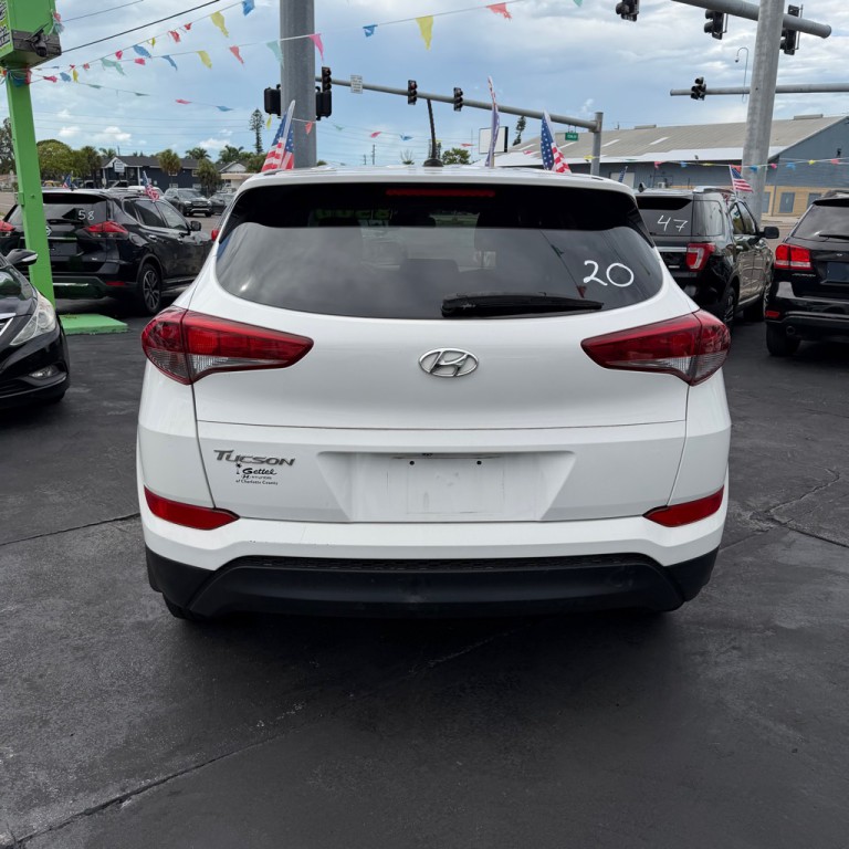 2016 Hyundai Tucson Image 5