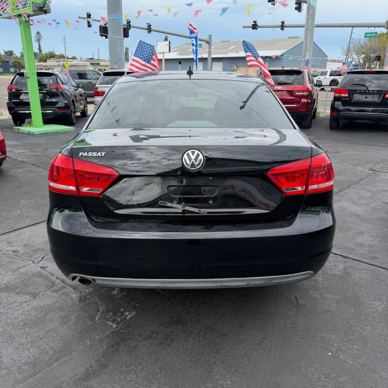 2014 Volkswagen Passat Image 5