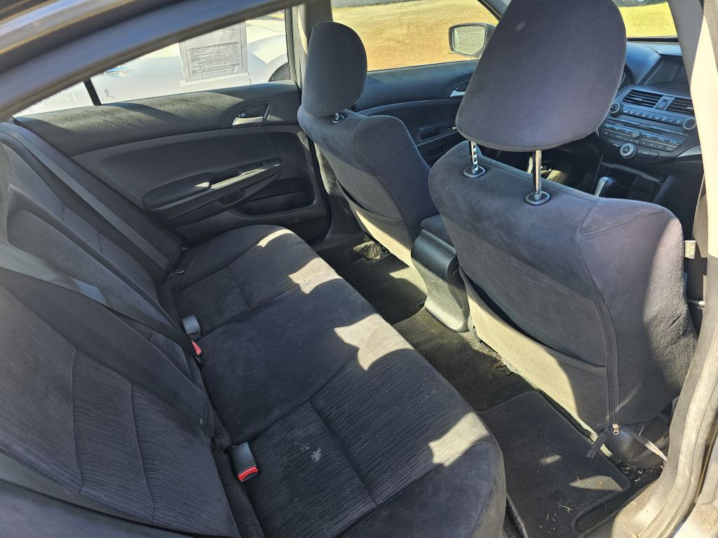 2012 Honda Accord Image 4