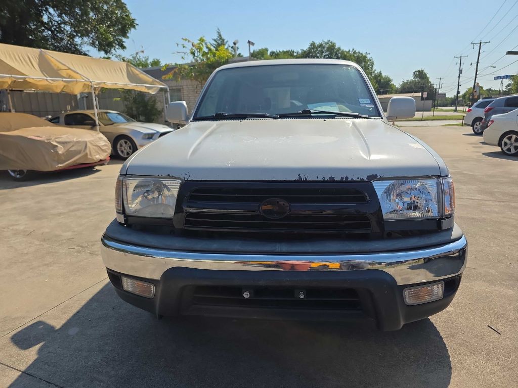1999 Toyota 4Runner Image 3
