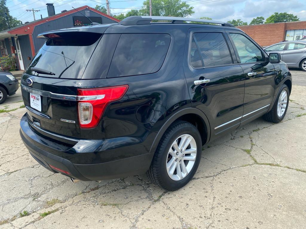2014 Ford Explorer Image 7