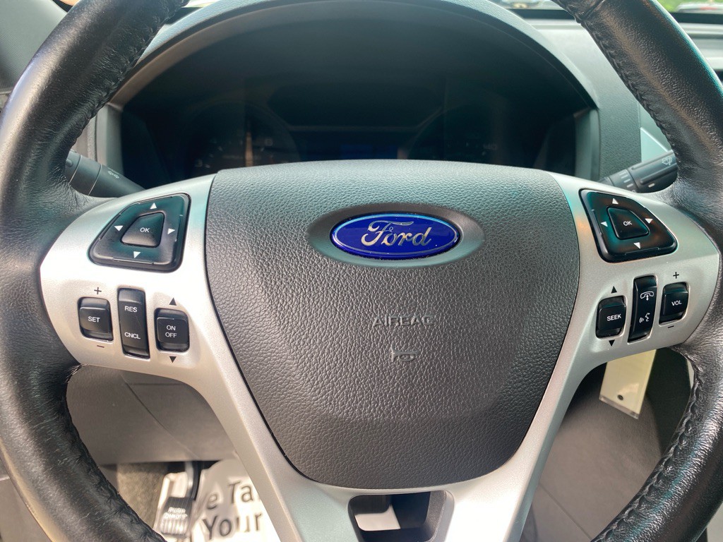 2014 Ford Explorer Image 17