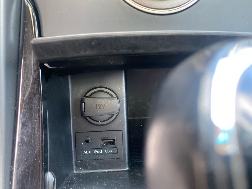 2013 Hyundai Elantra Image 16
