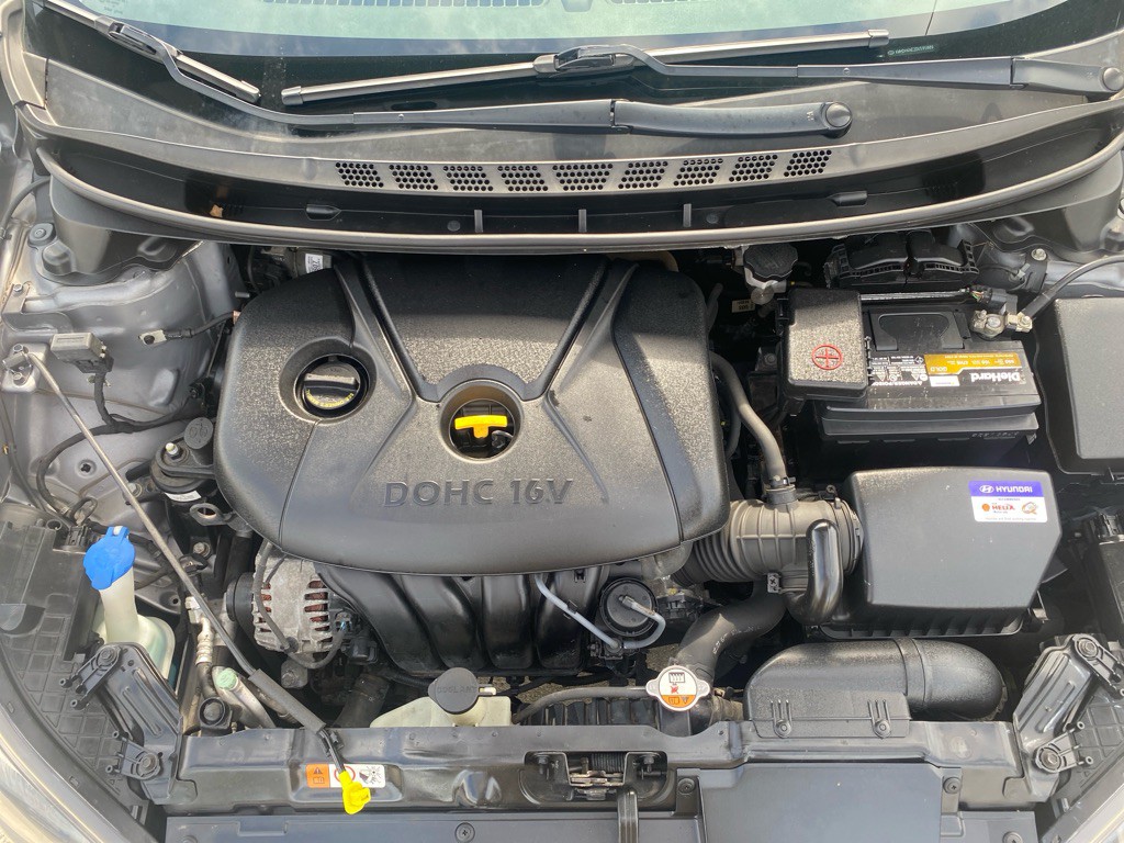 2013 Hyundai Elantra Image 22
