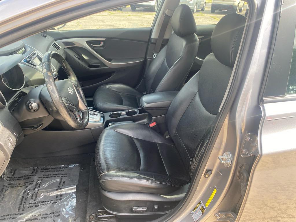 2013 Hyundai Elantra Image 9