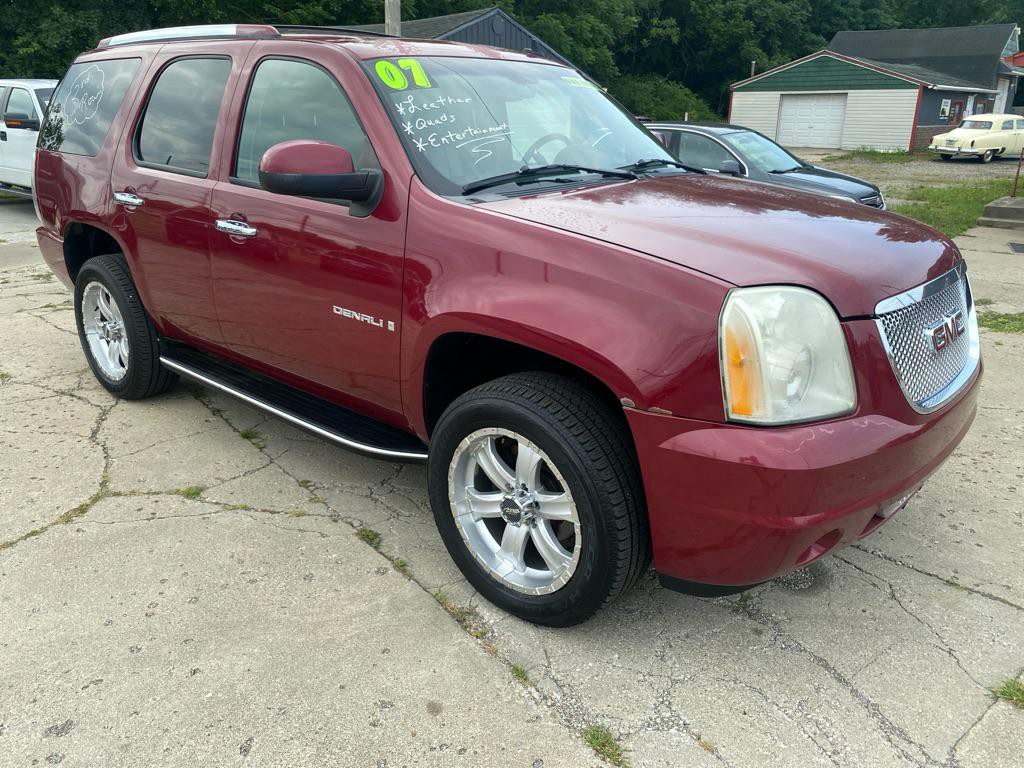 2007 GMC Yukon Image 1