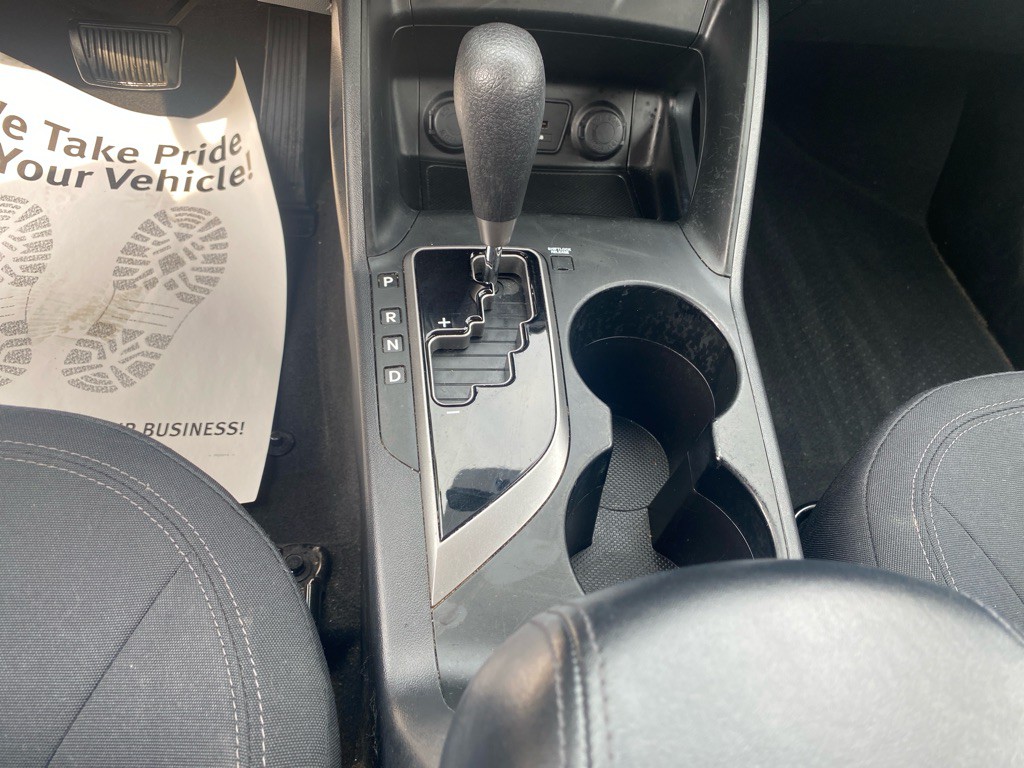 2010 Hyundai Tucson Image 15