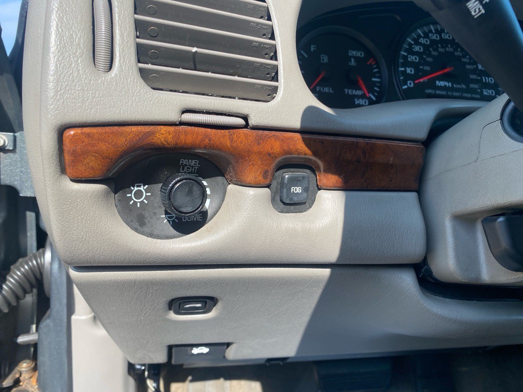 2004 Chevrolet Impala Image 16