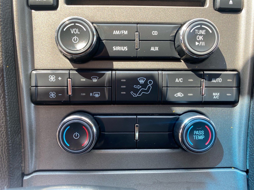 2011 Ford Taurus Image 12