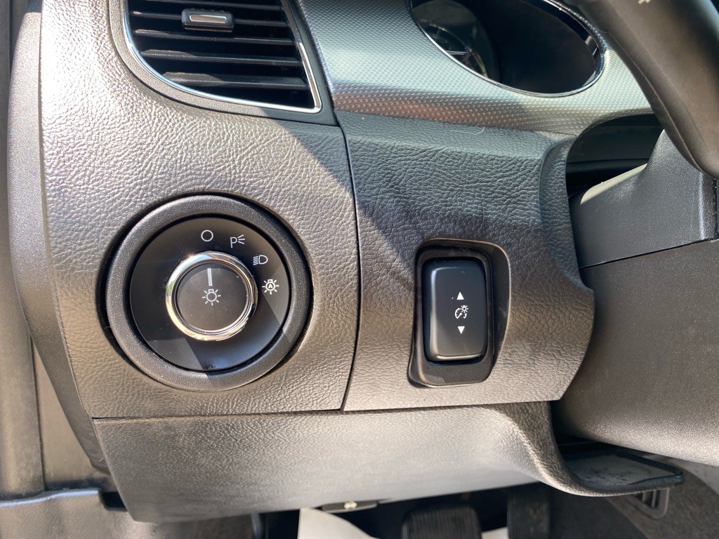 2011 Ford Taurus Image 17