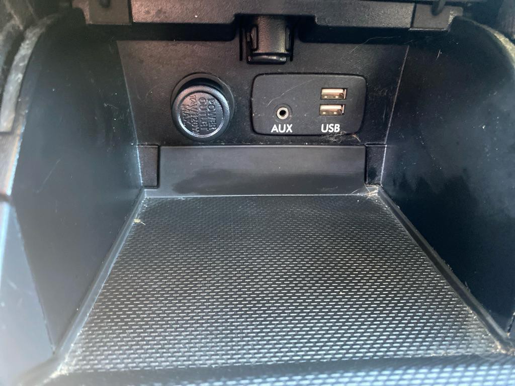 2015 Subaru Outback Image 17