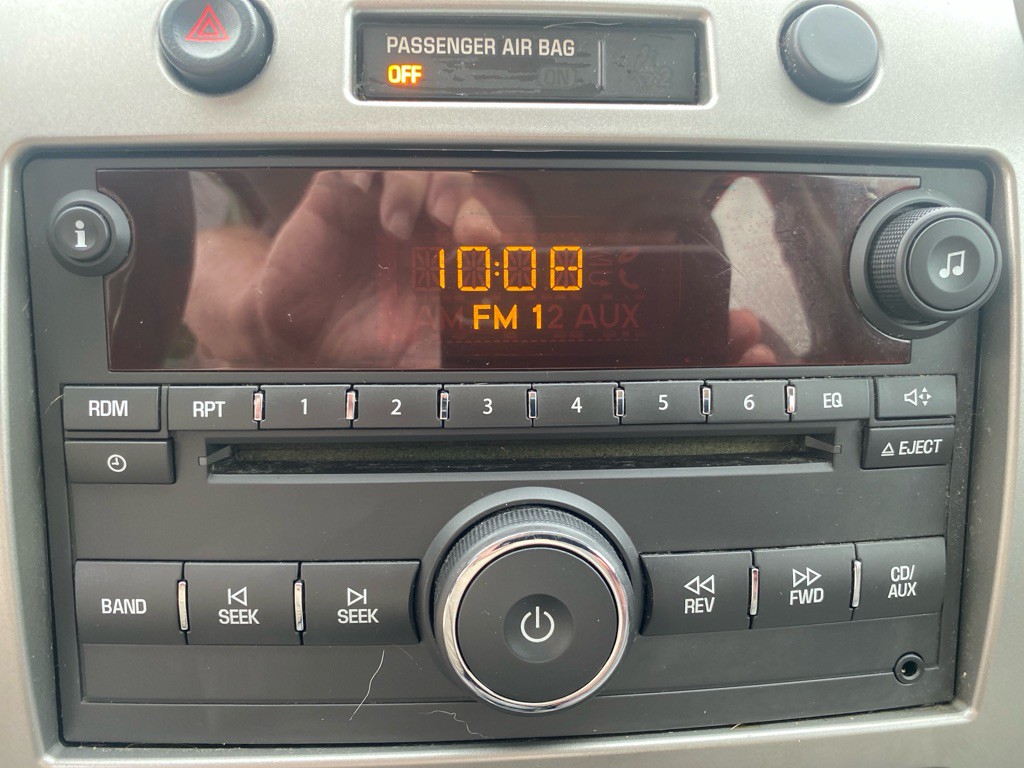 2006 Saturn ION Image 11