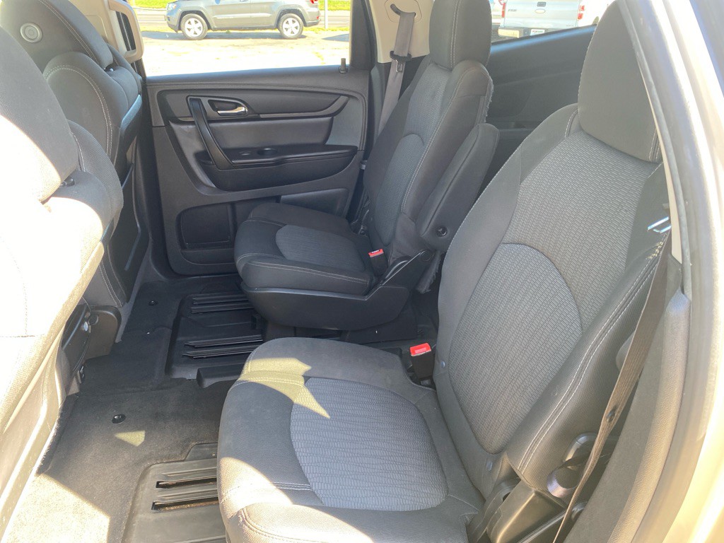 2015 Chevrolet Traverse Image 10