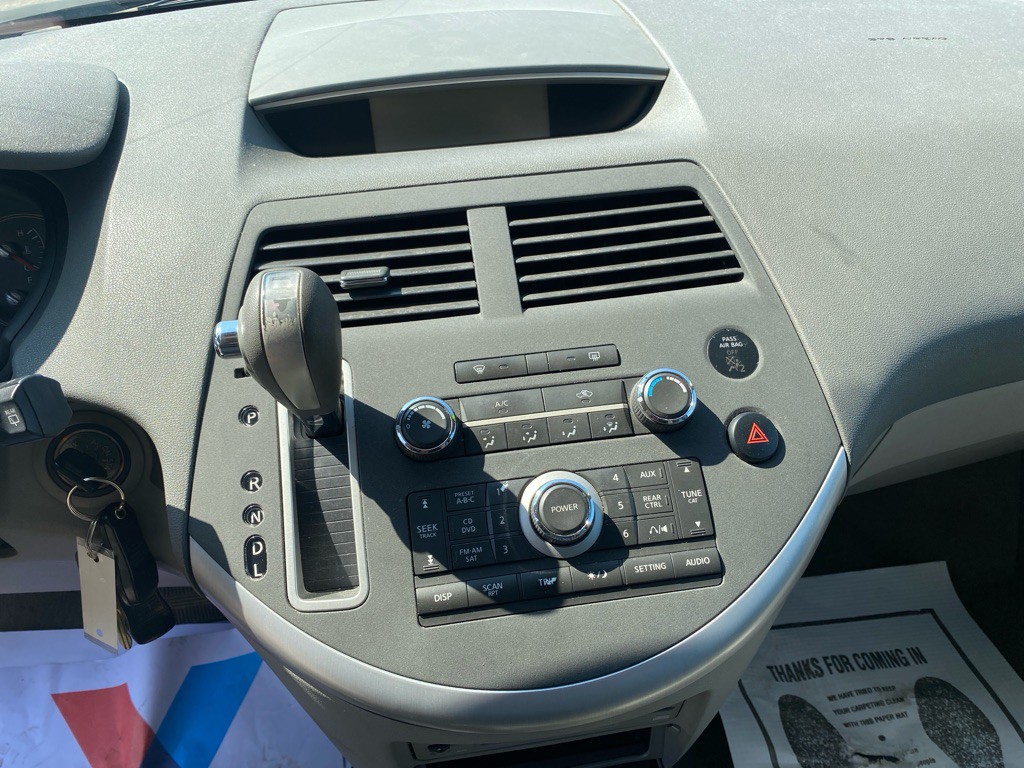 2008 Nissan Quest Image 13