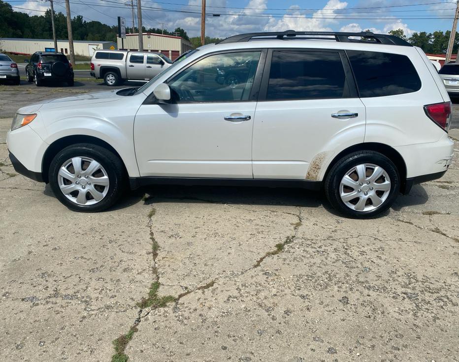 2009 Subaru Forester Image 4