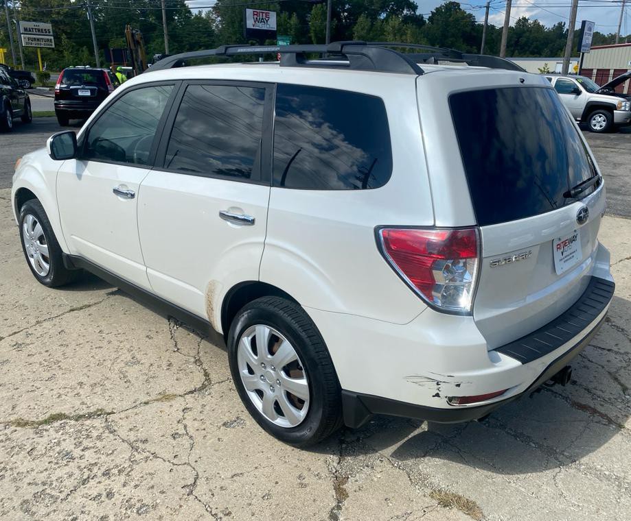 2009 Subaru Forester Image 5