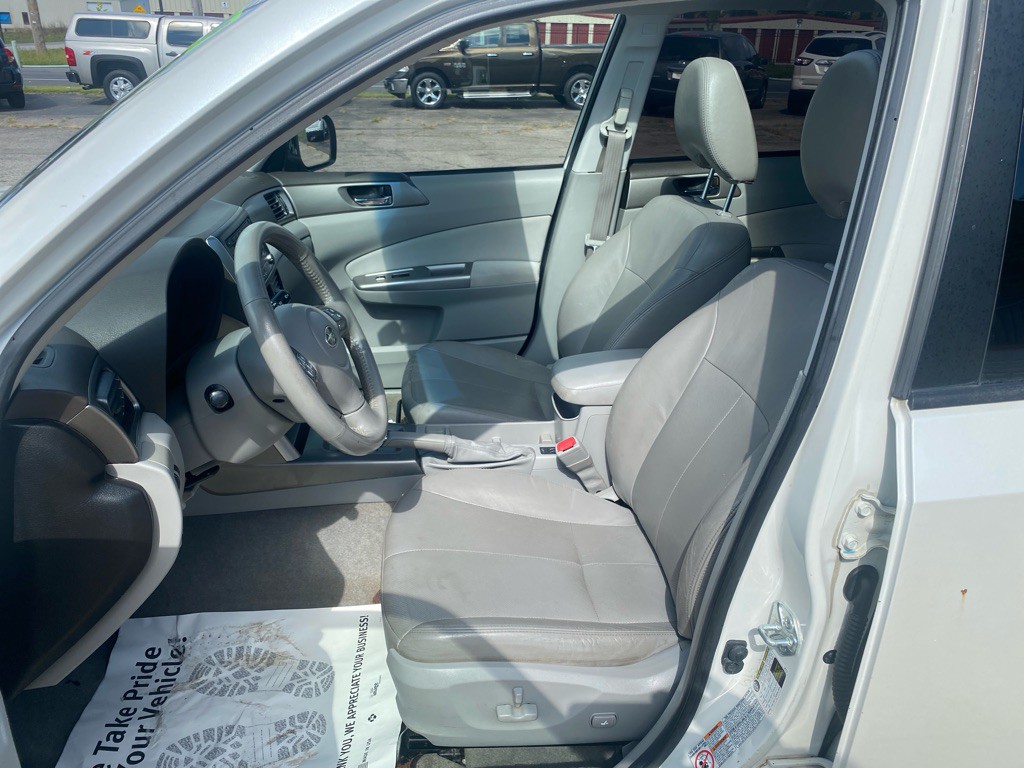 2009 Subaru Forester Image 9