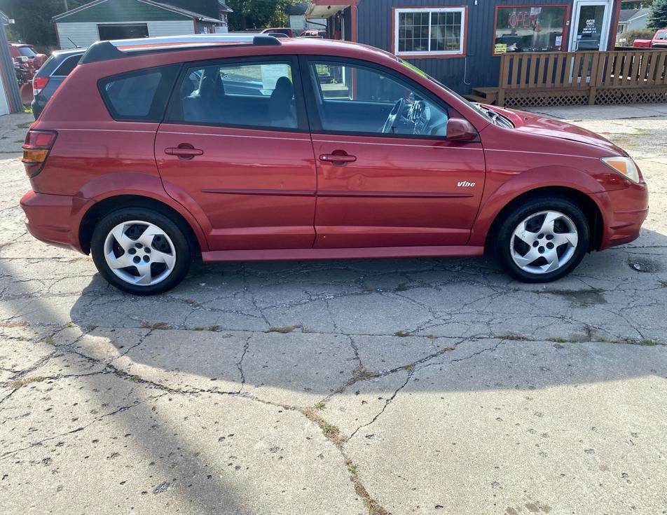 2007 Pontiac Vibe Image 8