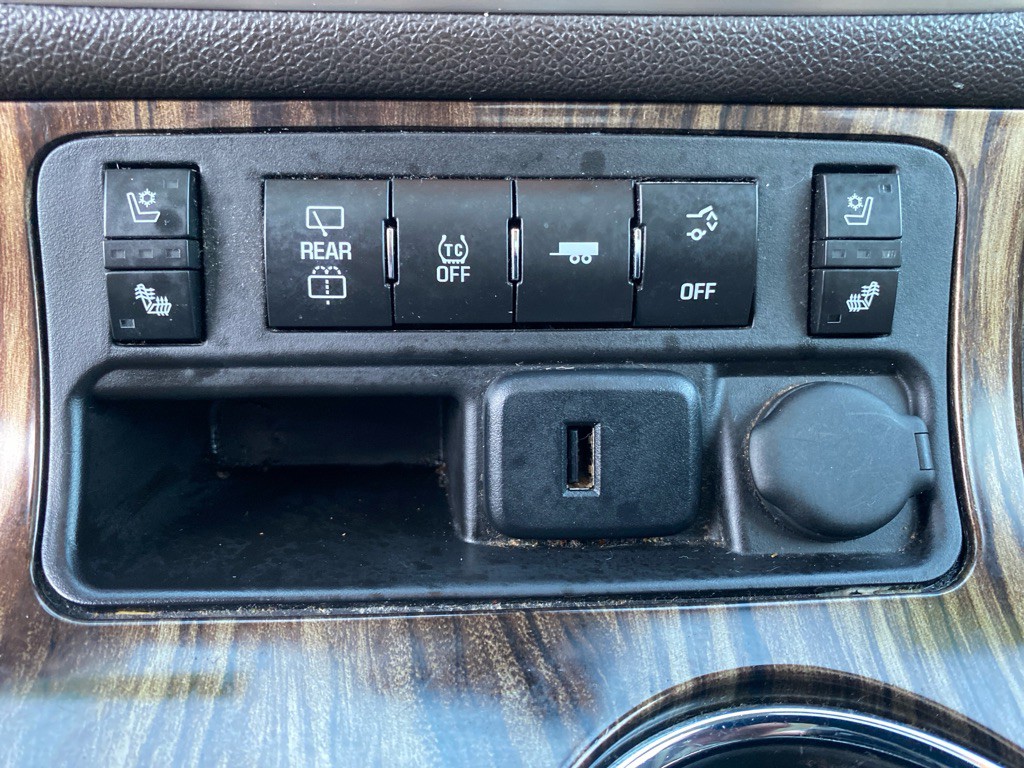 2015 GMC Acadia Image 16