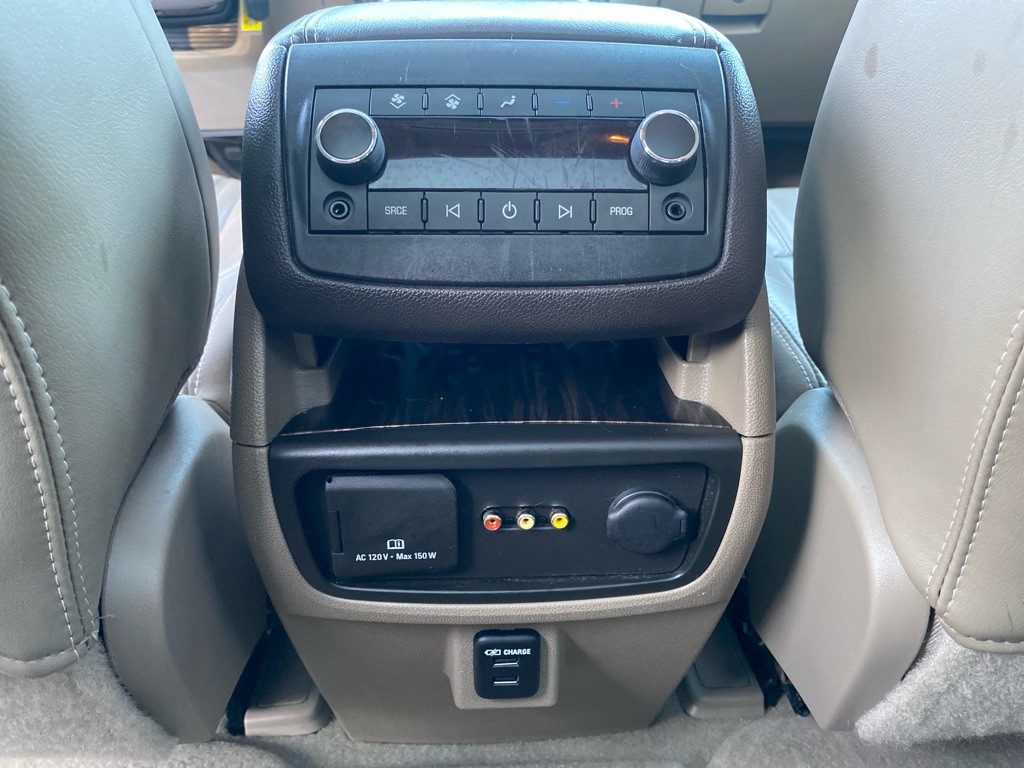 2015 GMC Acadia Image 24