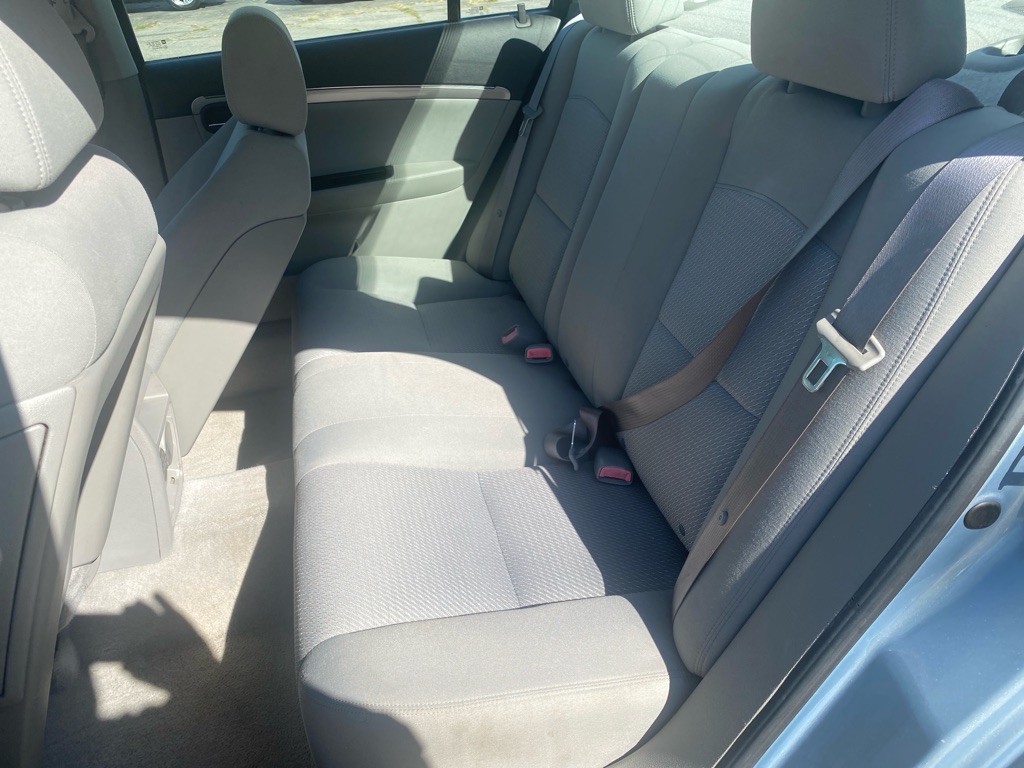 2007 Saturn Aura Image 10