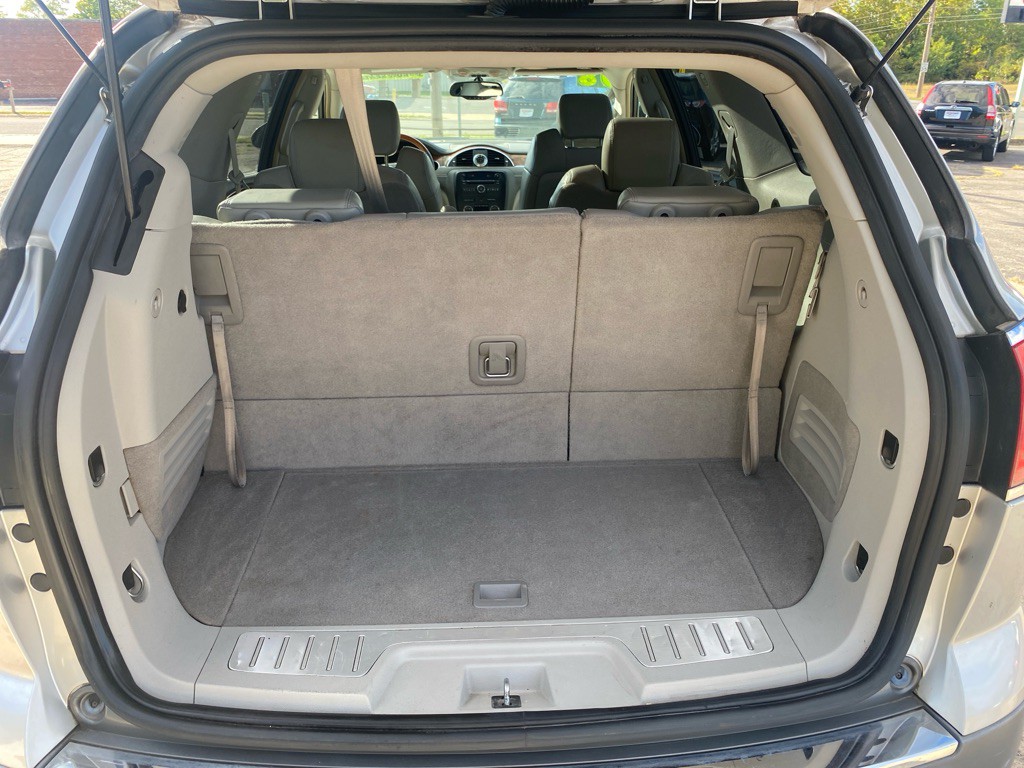 2008 Buick Enclave Image 11