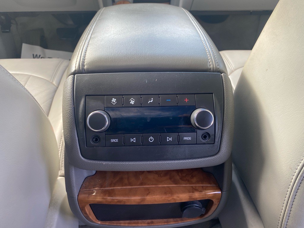2008 Buick Enclave Image 23