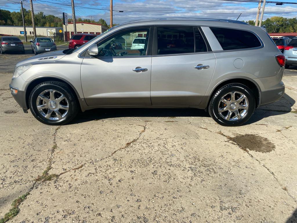 2008 Buick Enclave Image 4