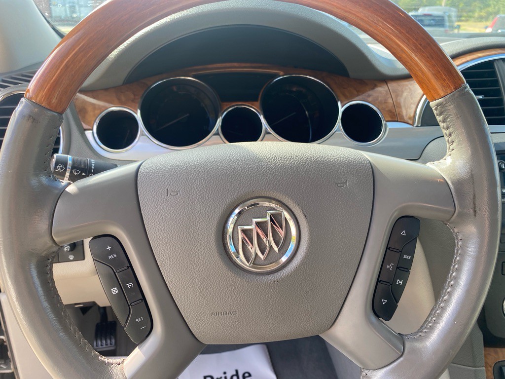 2008 Buick Enclave Image 17