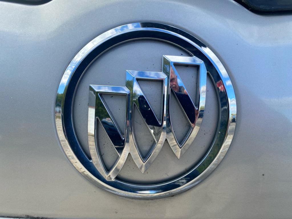 2008 Buick Enclave Image 28