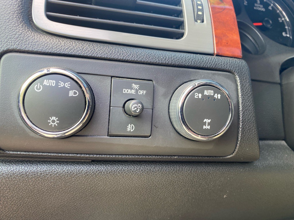 2013 Chevrolet Tahoe Image 19