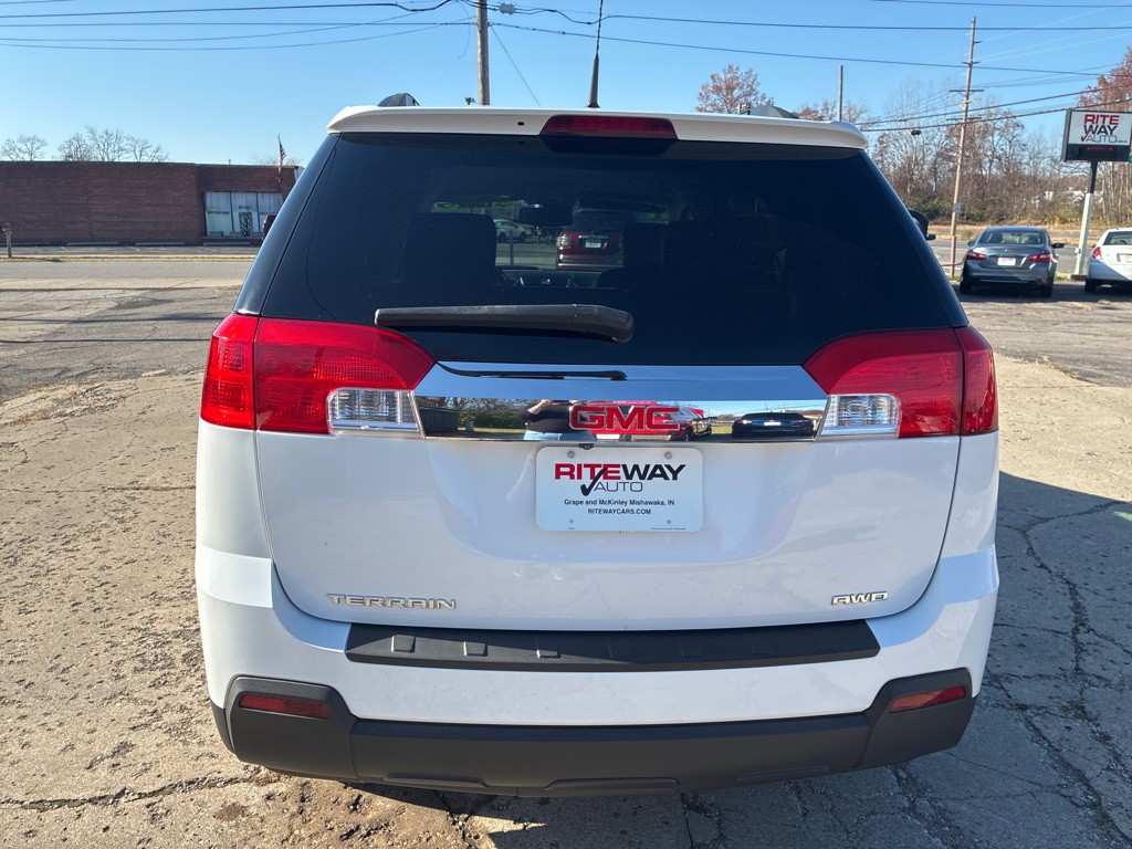 2011 GMC Terrain Image 6