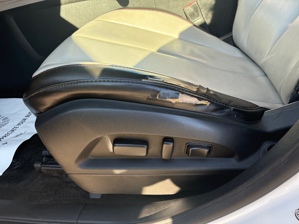 2011 GMC Terrain Image 15