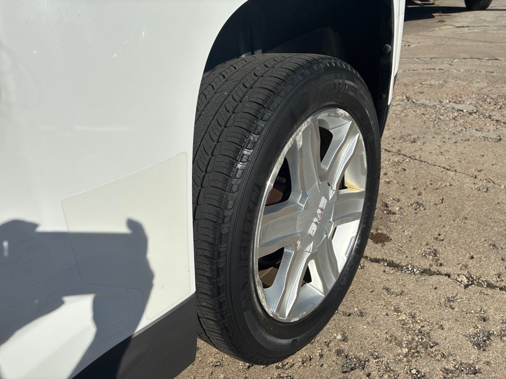 2011 GMC Terrain Image 17