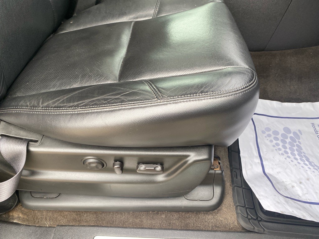 2011 Chevrolet Tahoe Image 24