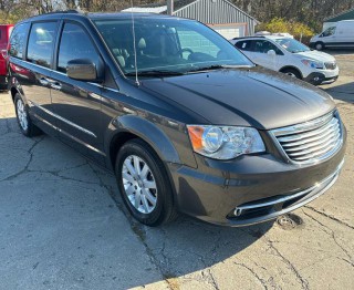 Image for 2016 Chrysler Town & Country Touring ID: 6986428