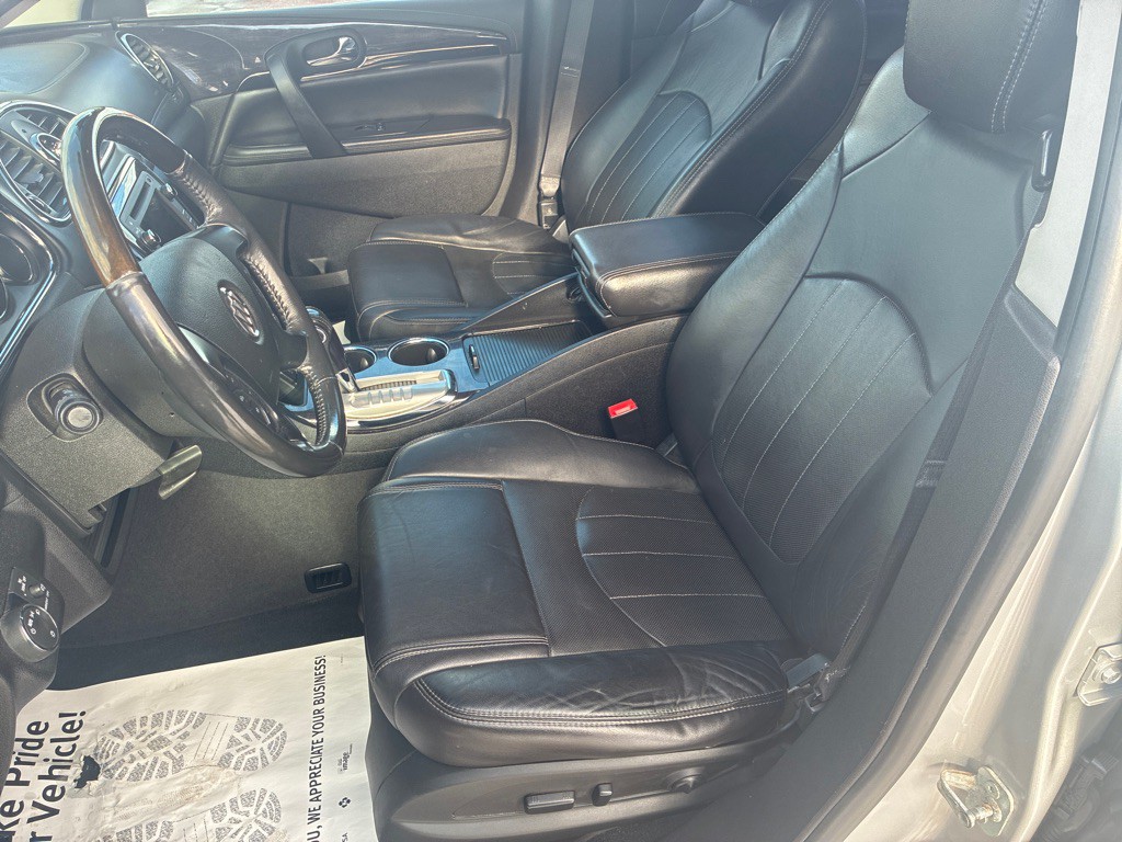 2017 Buick Enclave Image 9