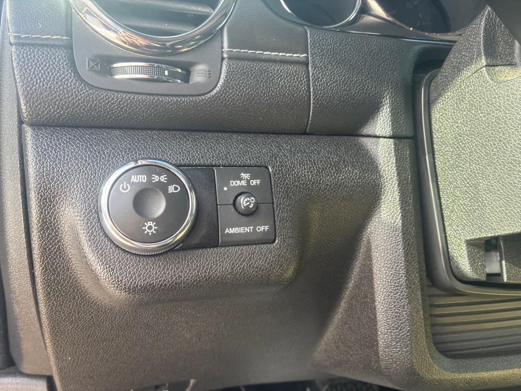 2017 Buick Enclave Image 17